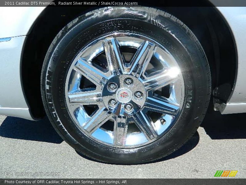 Radiant Silver Metallic / Shale/Cocoa Accents 2011 Cadillac DTS Premium