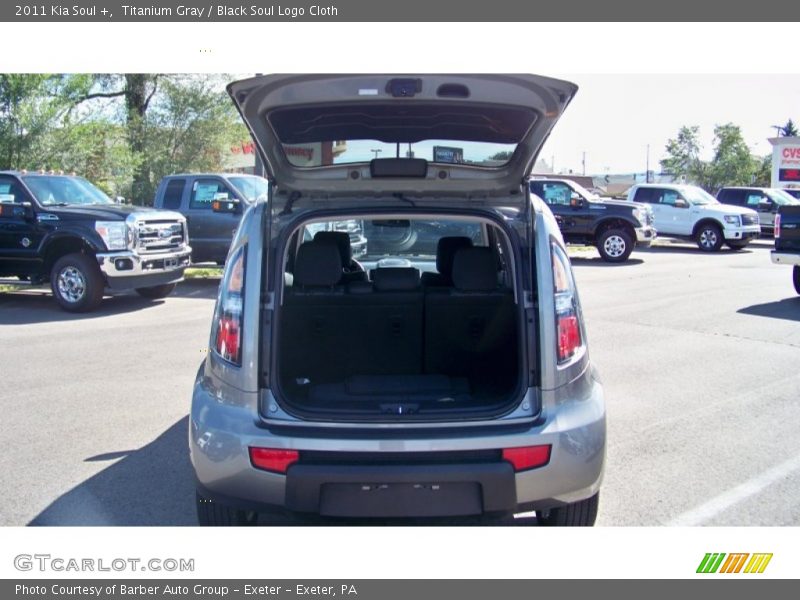 Titanium Gray / Black Soul Logo Cloth 2011 Kia Soul +