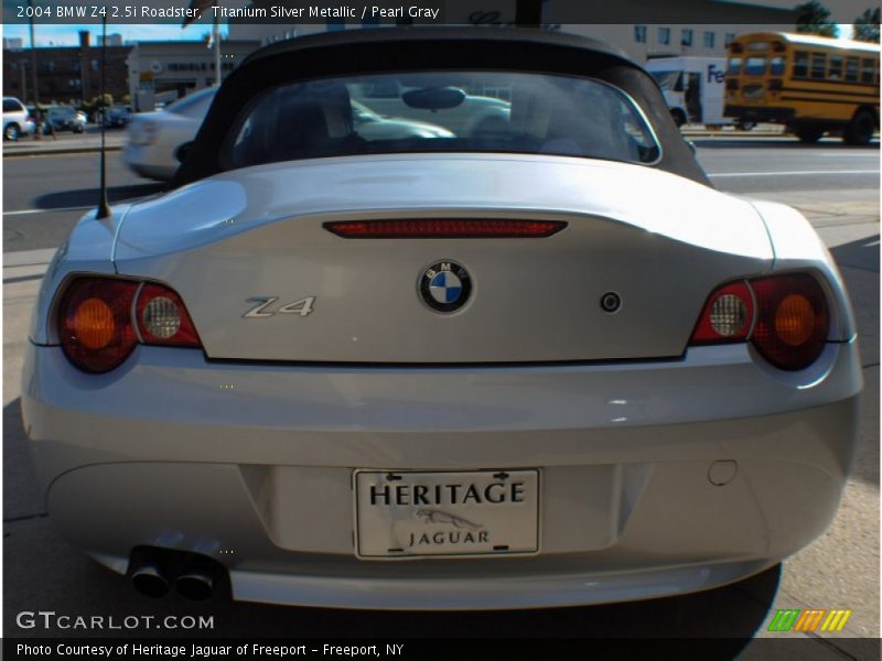 Titanium Silver Metallic / Pearl Gray 2004 BMW Z4 2.5i Roadster