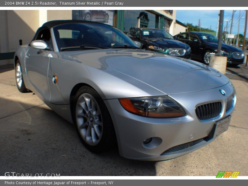 Titanium Silver Metallic / Pearl Gray 2004 BMW Z4 2.5i Roadster