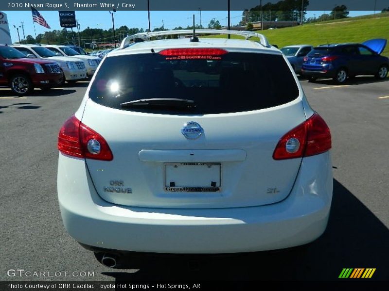 Phantom White / Gray 2010 Nissan Rogue S