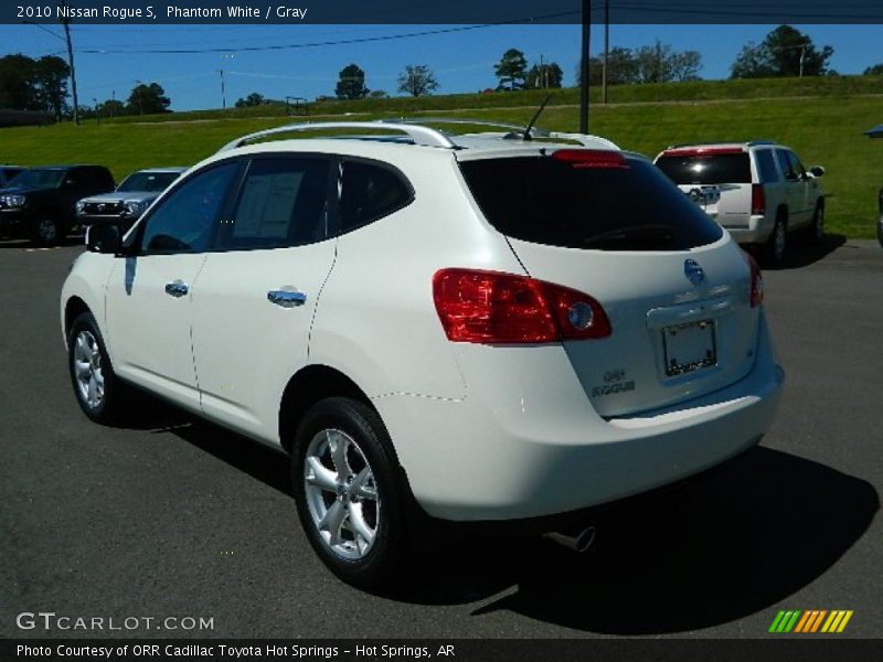 Phantom White / Gray 2010 Nissan Rogue S
