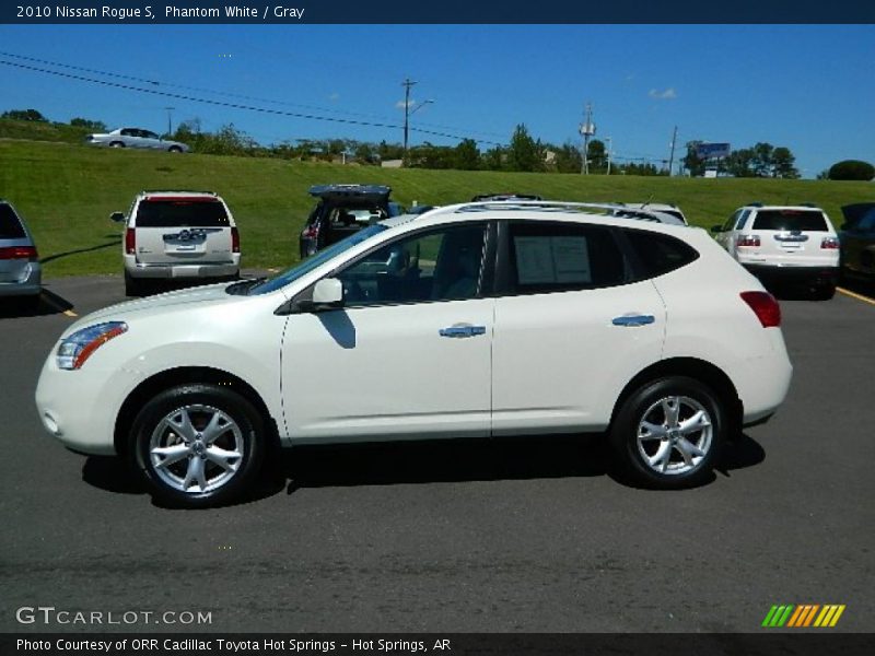 Phantom White / Gray 2010 Nissan Rogue S