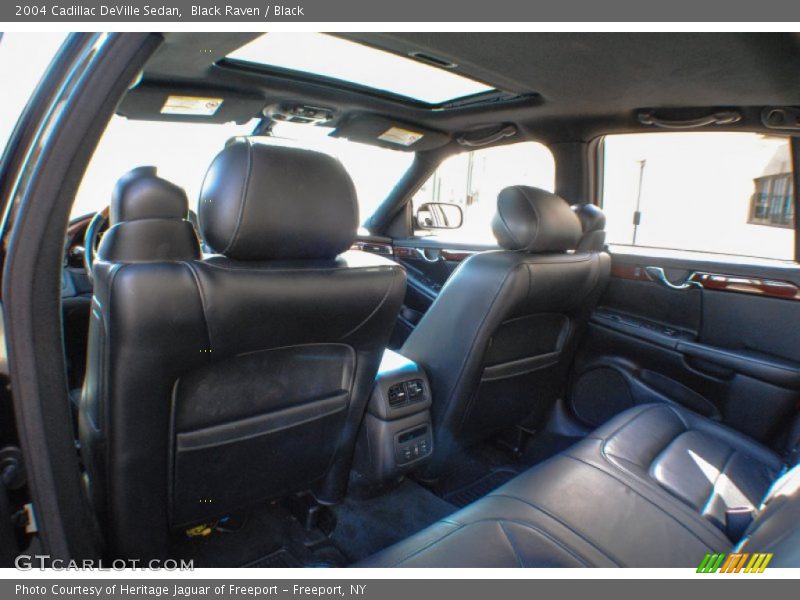 Black Raven / Black 2004 Cadillac DeVille Sedan
