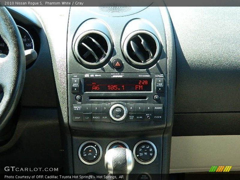 Phantom White / Gray 2010 Nissan Rogue S