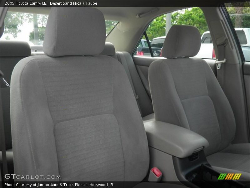 Desert Sand Mica / Taupe 2005 Toyota Camry LE