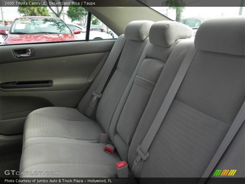 Desert Sand Mica / Taupe 2005 Toyota Camry LE