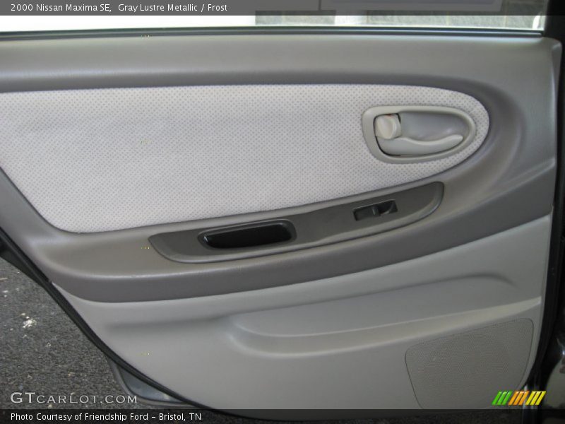 Gray Lustre Metallic / Frost 2000 Nissan Maxima SE