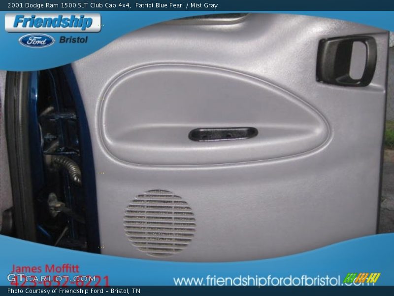 Patriot Blue Pearl / Mist Gray 2001 Dodge Ram 1500 SLT Club Cab 4x4