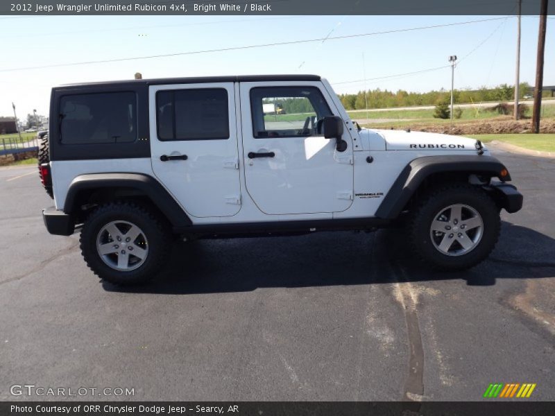 Bright White / Black 2012 Jeep Wrangler Unlimited Rubicon 4x4