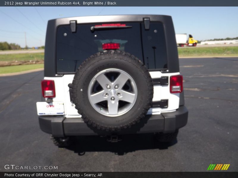 Bright White / Black 2012 Jeep Wrangler Unlimited Rubicon 4x4