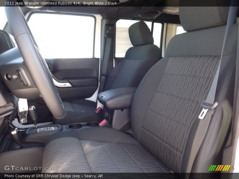 Bright White / Black 2012 Jeep Wrangler Unlimited Rubicon 4x4