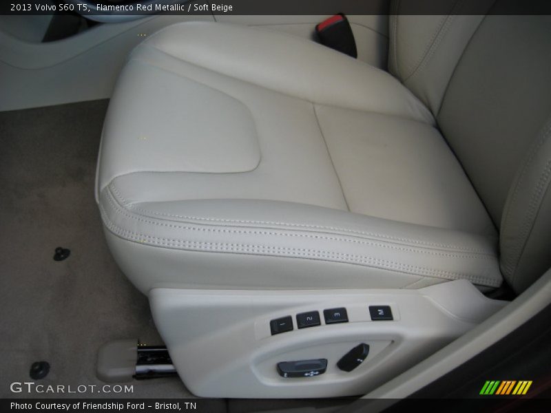 Flamenco Red Metallic / Soft Beige 2013 Volvo S60 T5