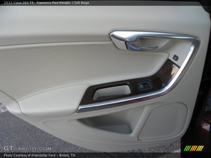 Flamenco Red Metallic / Soft Beige 2013 Volvo S60 T5