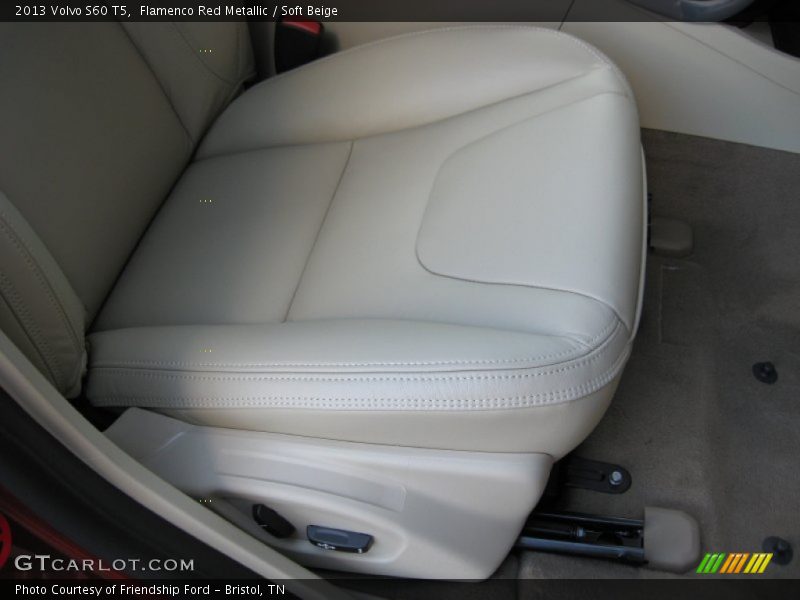 Flamenco Red Metallic / Soft Beige 2013 Volvo S60 T5