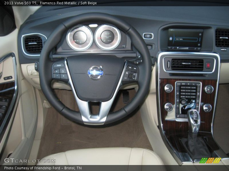 Flamenco Red Metallic / Soft Beige 2013 Volvo S60 T5
