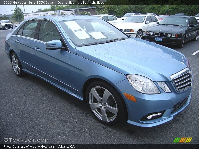 Front 3/4 View of 2011 E 350 Sedan