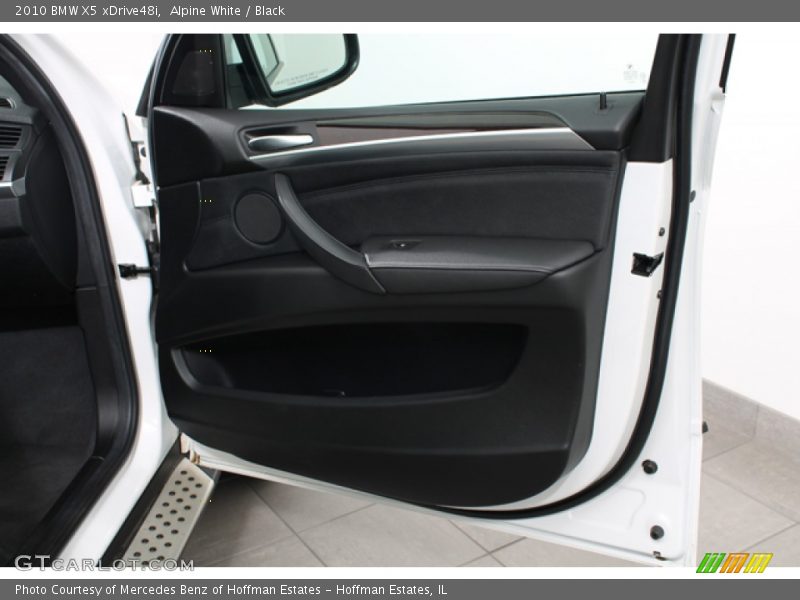 Alpine White / Black 2010 BMW X5 xDrive48i