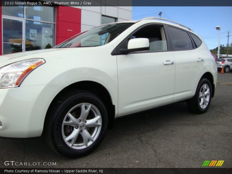 Phantom White / Gray 2010 Nissan Rogue SL AWD