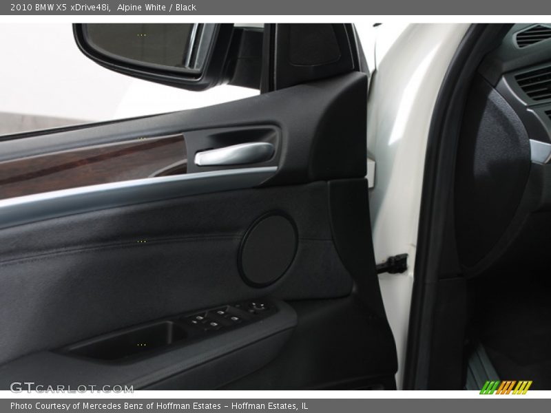 Alpine White / Black 2010 BMW X5 xDrive48i