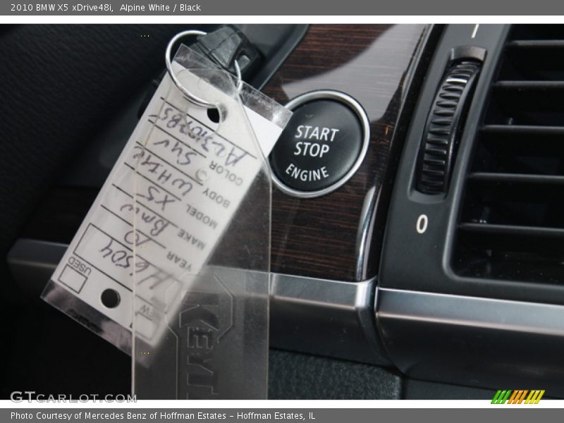 Alpine White / Black 2010 BMW X5 xDrive48i