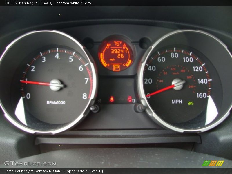 Phantom White / Gray 2010 Nissan Rogue SL AWD