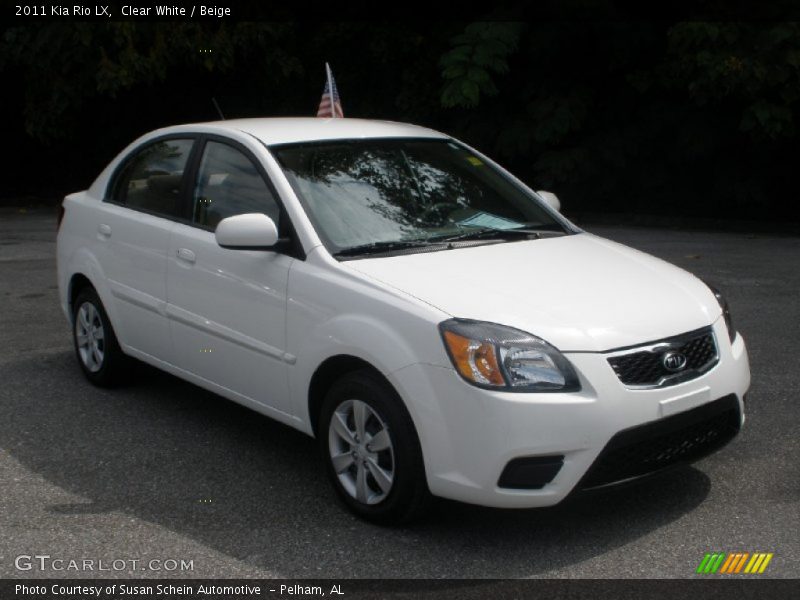 Clear White / Beige 2011 Kia Rio LX