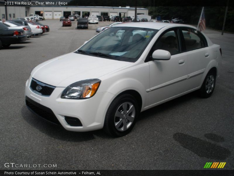 Clear White / Beige 2011 Kia Rio LX