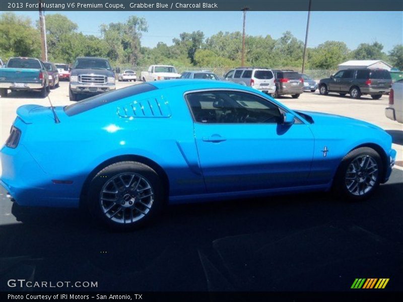 Grabber Blue / Charcoal Black 2013 Ford Mustang V6 Premium Coupe