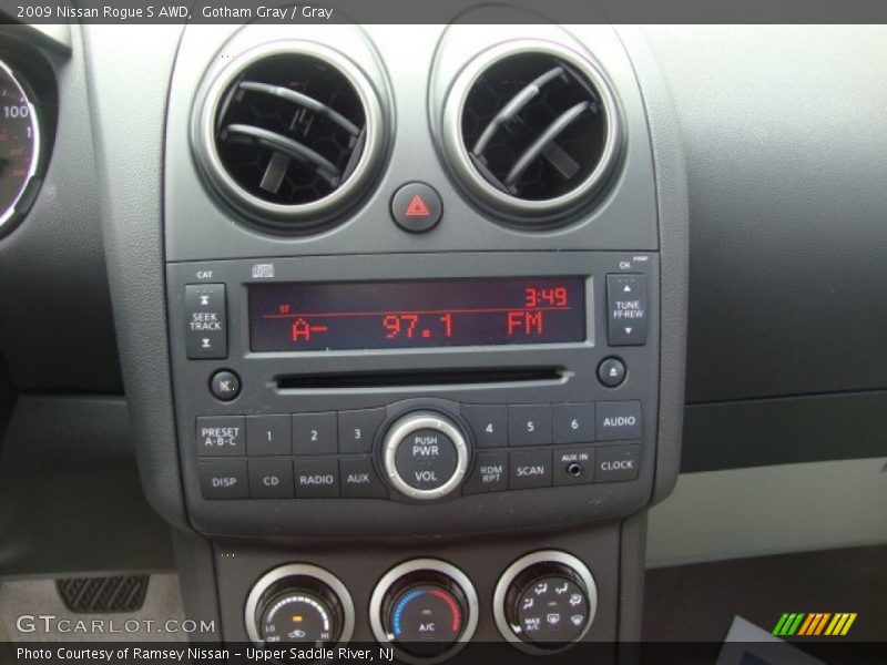 Gotham Gray / Gray 2009 Nissan Rogue S AWD