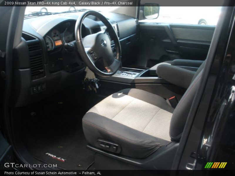 Galaxy Black / Pro-4X Charcoal 2009 Nissan Titan PRO-4X King Cab 4x4