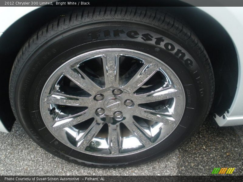 Bright White / Black 2012 Chrysler 300 Limited