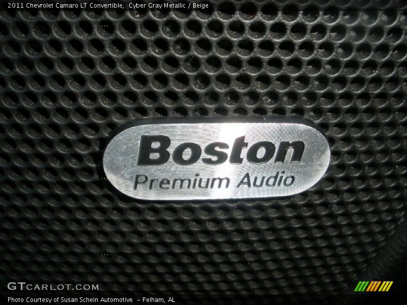 Audio System of 2011 Camaro LT Convertible