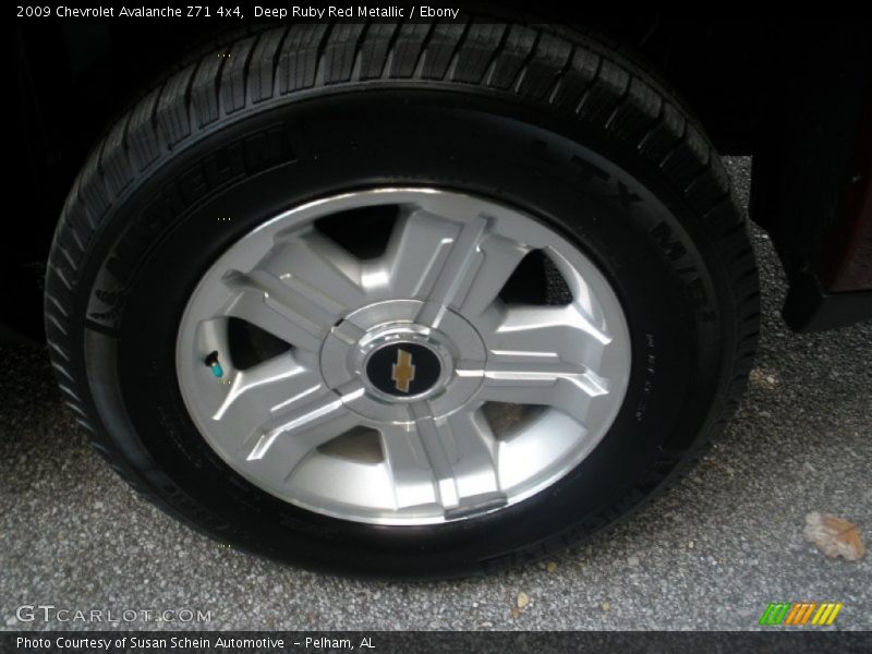 Deep Ruby Red Metallic / Ebony 2009 Chevrolet Avalanche Z71 4x4