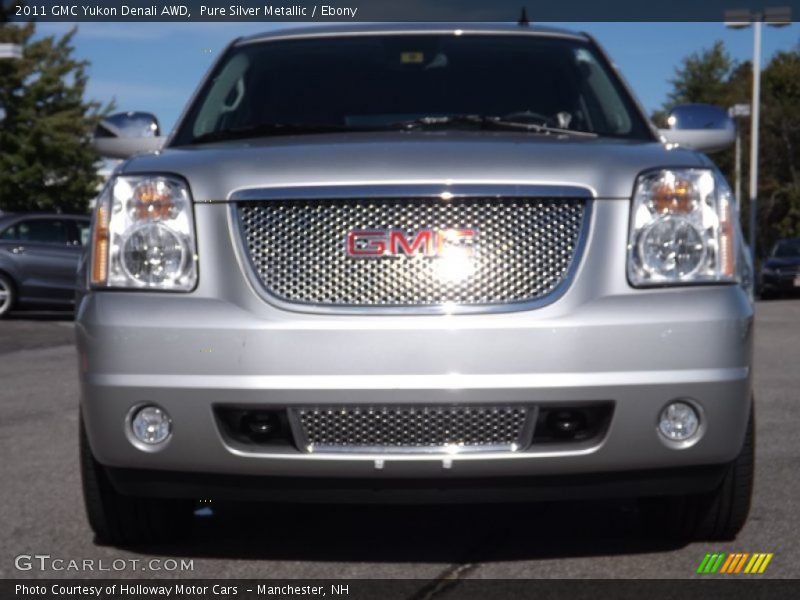 Pure Silver Metallic / Ebony 2011 GMC Yukon Denali AWD