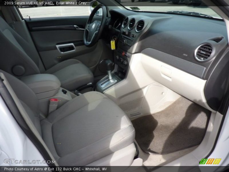 Polar White / Gray 2009 Saturn VUE XE V6 AWD