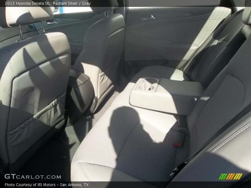 Radiant Silver / Gray 2013 Hyundai Sonata SE