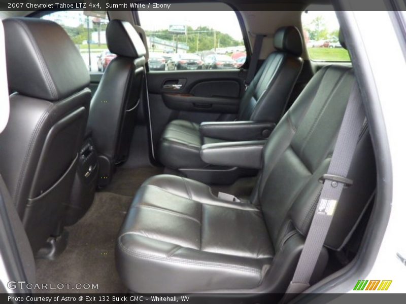 Summit White / Ebony 2007 Chevrolet Tahoe LTZ 4x4