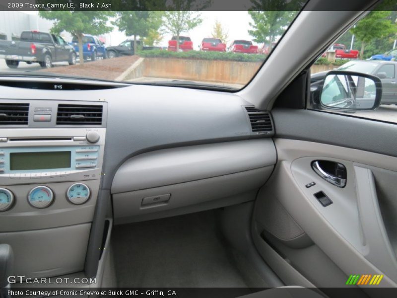 Black / Ash 2009 Toyota Camry LE