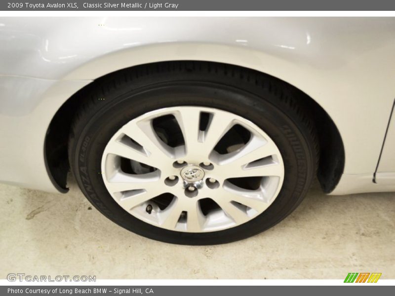 Classic Silver Metallic / Light Gray 2009 Toyota Avalon XLS