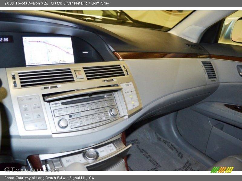 Classic Silver Metallic / Light Gray 2009 Toyota Avalon XLS
