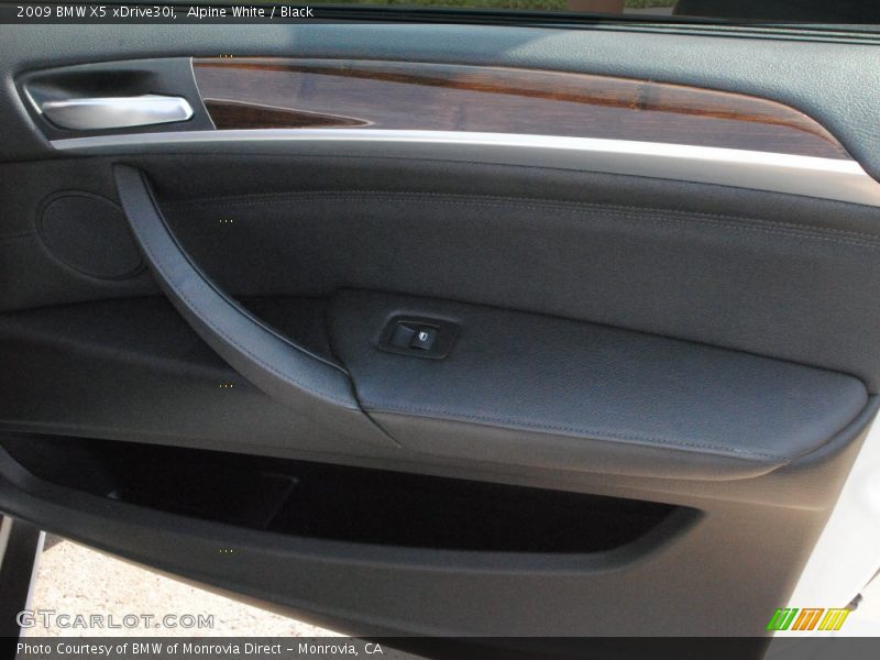 Alpine White / Black 2009 BMW X5 xDrive30i