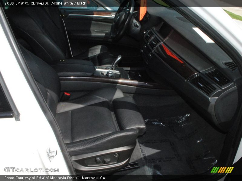 Alpine White / Black 2009 BMW X5 xDrive30i