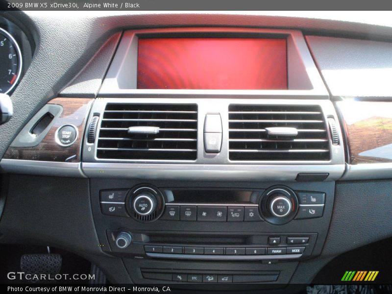 Alpine White / Black 2009 BMW X5 xDrive30i