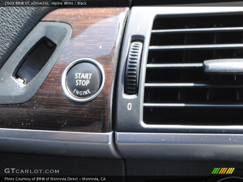 Alpine White / Black 2009 BMW X5 xDrive30i