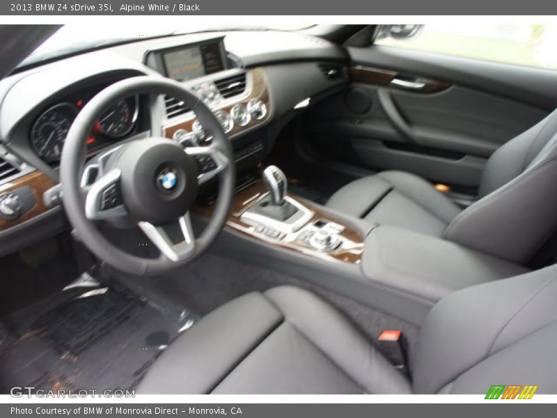 Alpine White / Black 2013 BMW Z4 sDrive 35i