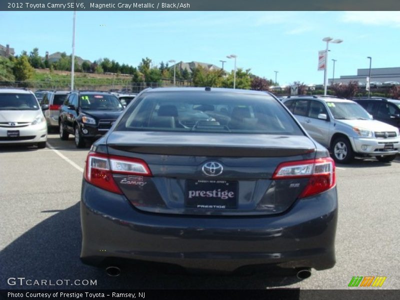 Magnetic Gray Metallic / Black/Ash 2012 Toyota Camry SE V6