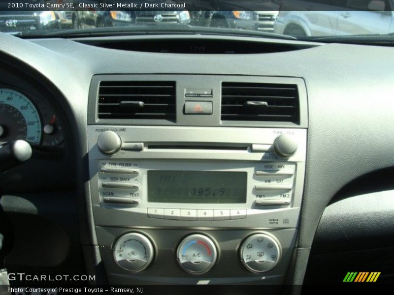 Classic Silver Metallic / Dark Charcoal 2010 Toyota Camry SE
