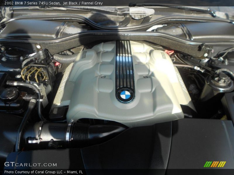 Jet Black / Flannel Grey 2002 BMW 7 Series 745Li Sedan
