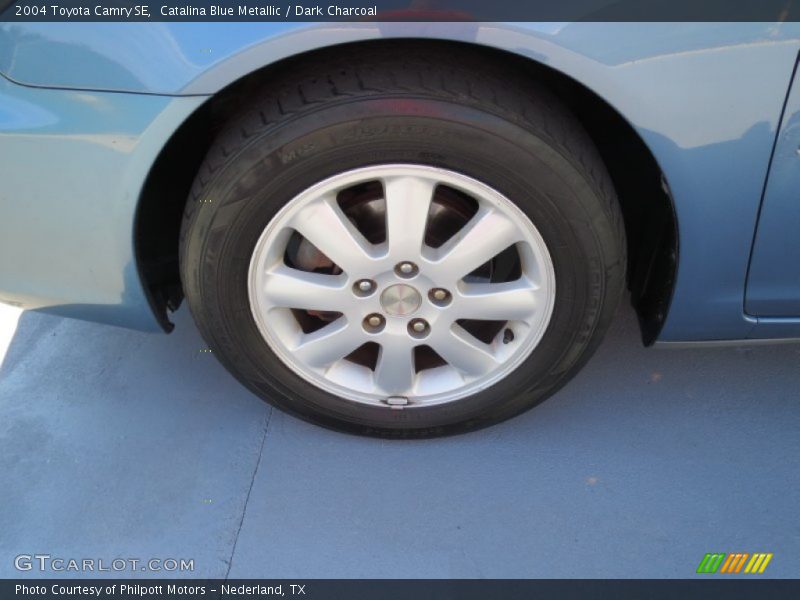 Catalina Blue Metallic / Dark Charcoal 2004 Toyota Camry SE